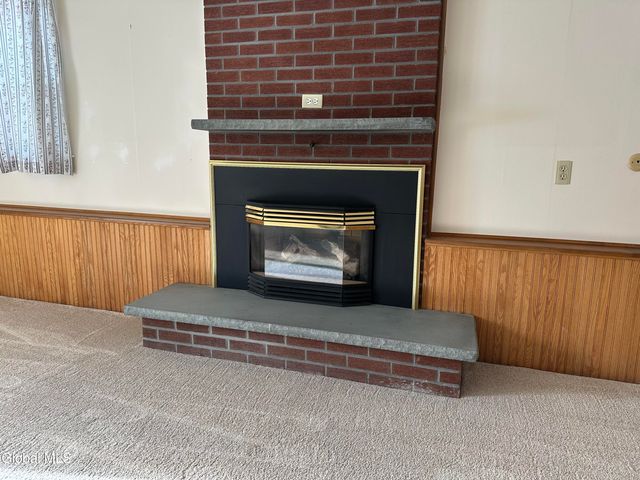 114 Dumbarton Drive, Bethlehem, NY 12054