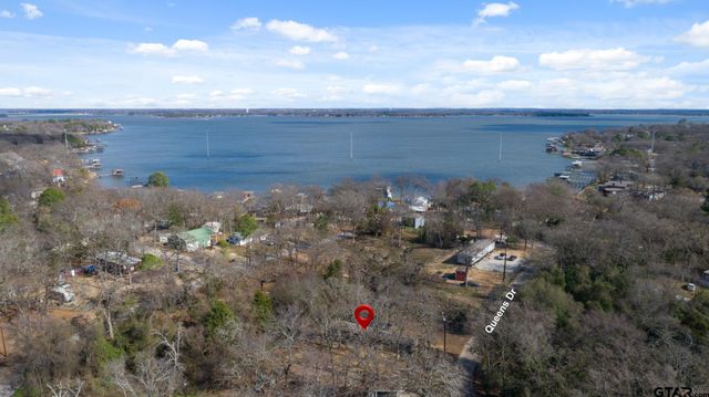 721 Queens Drive, Tool, TX 75143