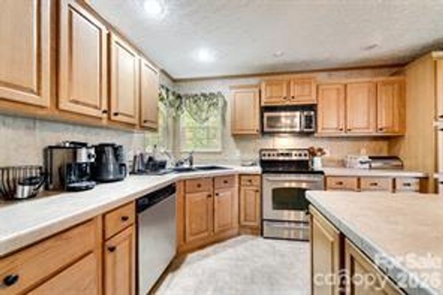 179 Fresh Water Ridge, Whittier, NC 28789