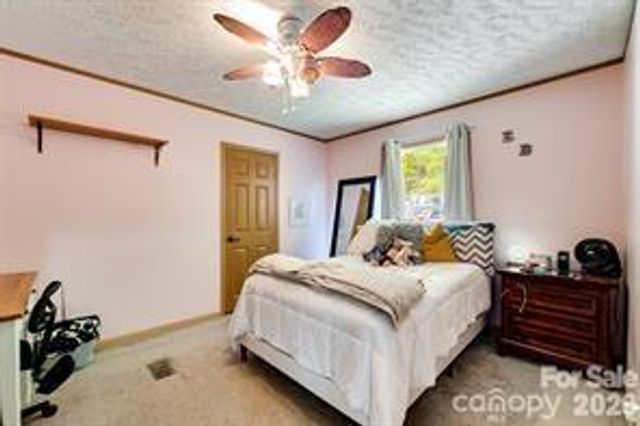 179 Fresh Water Ridge, Whittier, NC 28789