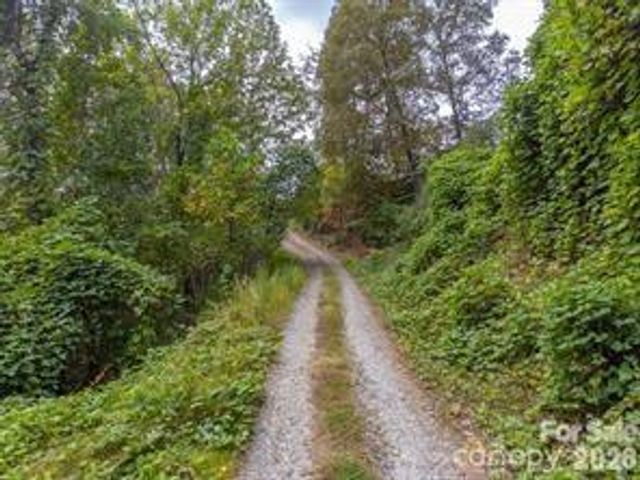 179 Fresh Water Ridge, Whittier, NC 28789