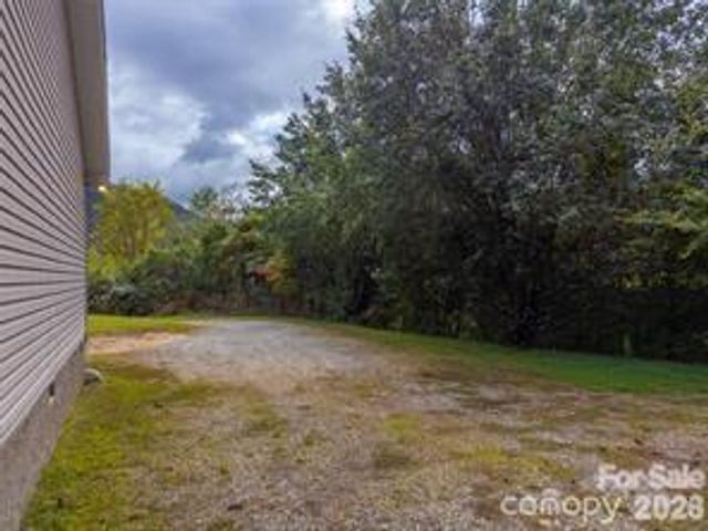 179 Fresh Water Ridge, Whittier, NC 28789