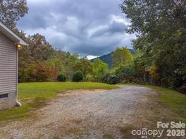 179 Fresh Water Ridge, Whittier, NC 28789