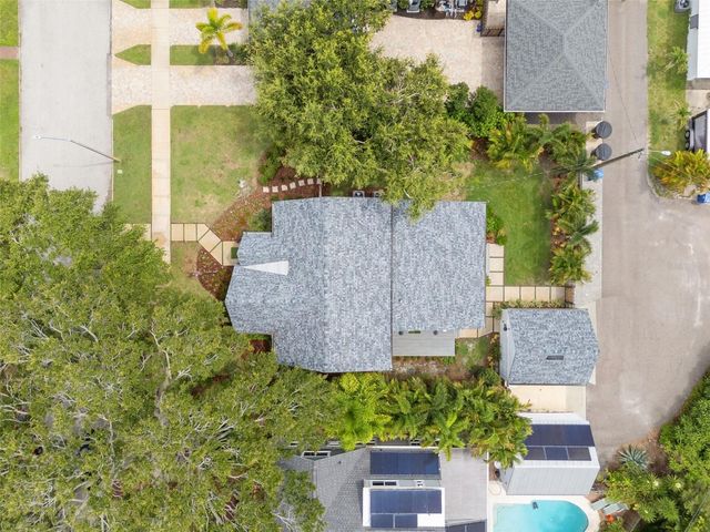 2420 14TH STREET N, St Petersburg, FL 33704