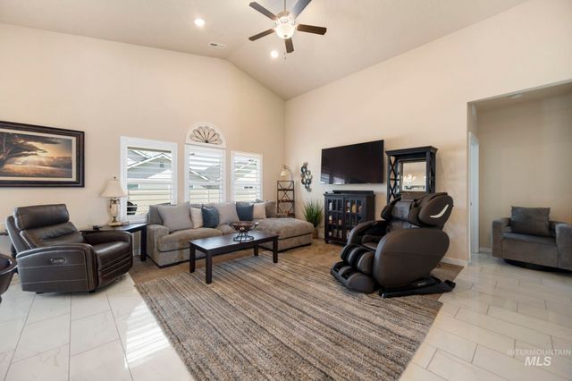 16911 N Cornwallis Way, Nampa, ID 83687