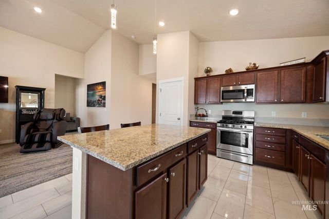 16911 N Cornwallis Way, Nampa, ID 83687