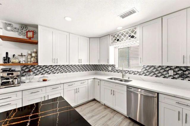2334 E Division Street, National City, CA 91950