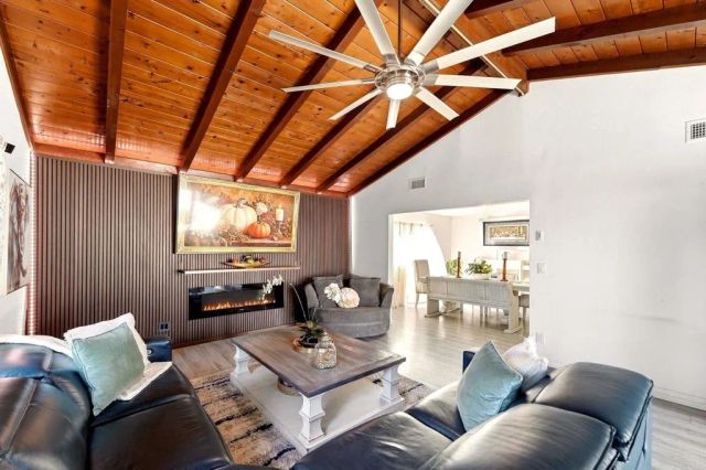 2334 E Division Street, National City, CA 91950