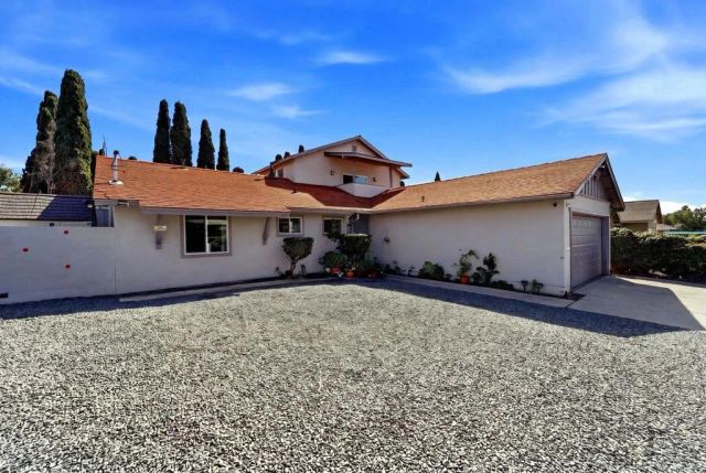 2334 E Division Street, National City, CA 91950