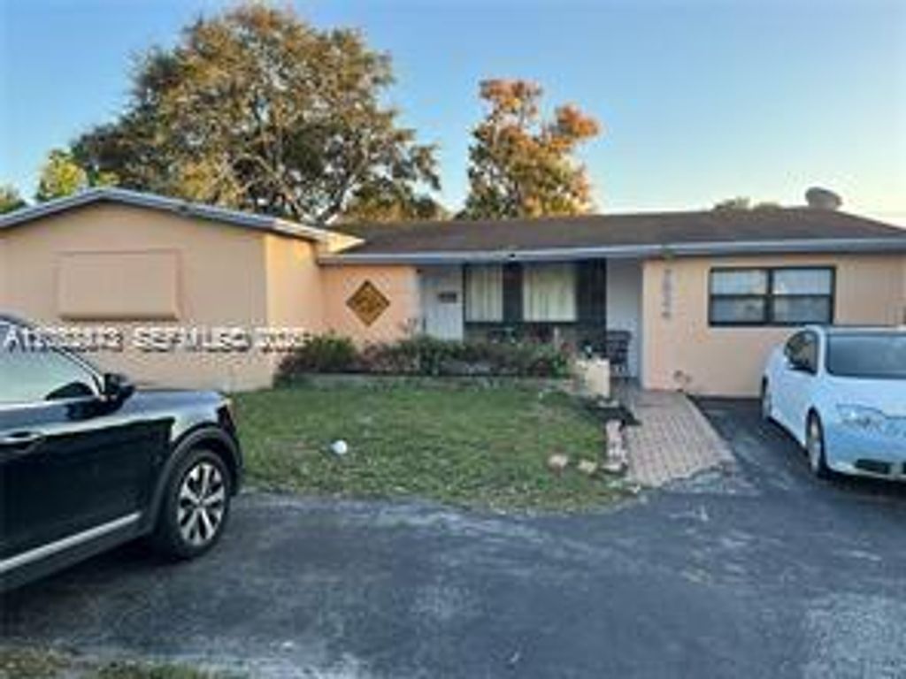 7824 Dilido Blvd w, Miramar, FL 33023