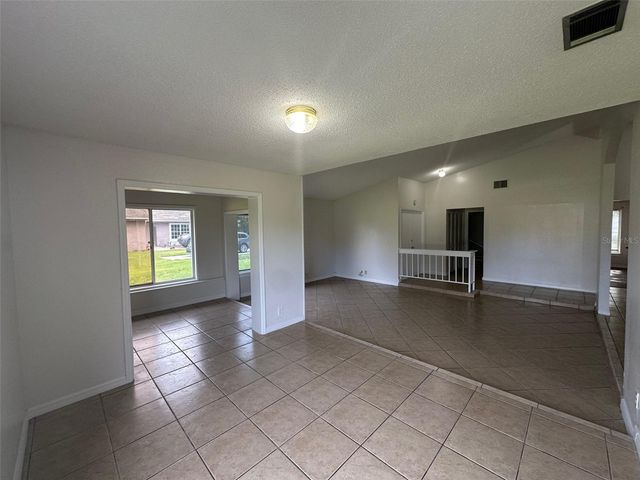 828 E FLAG LANE, Kissimmee, FL 34759