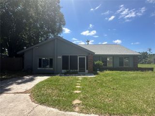 828 E FLAG LANE, Kissimmee, FL 34759
