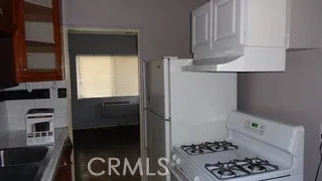 3147 S Halm Avenue, Los Angeles, CA 90034