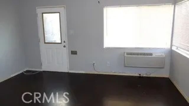 3147 S Halm Avenue, Los Angeles, CA 90034