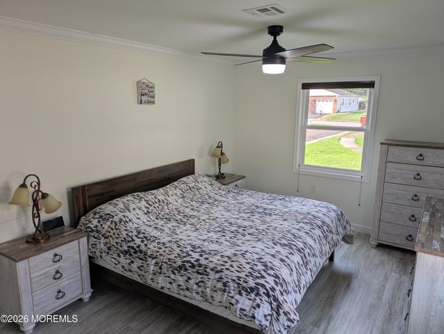 18 Maison Way, Toms River, NJ 08757