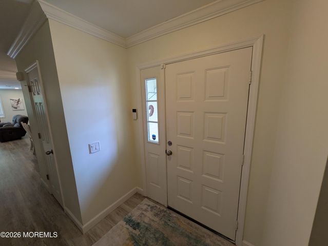 18 Maison Way, Toms River, NJ 08757