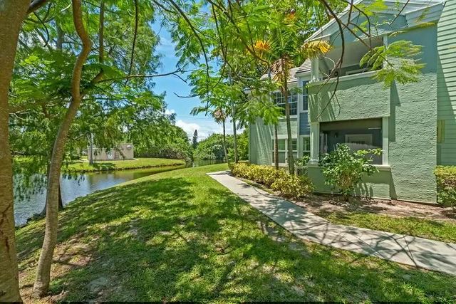 1050 Crystal Way C, Delray Beach, FL 33444