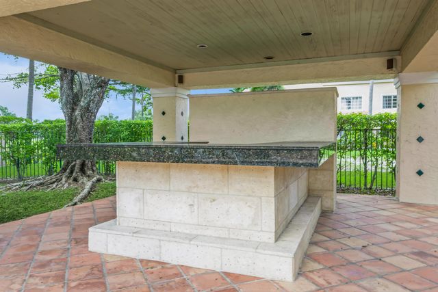 1715 Village Boulevard 201, West Palm Beach, FL 33409