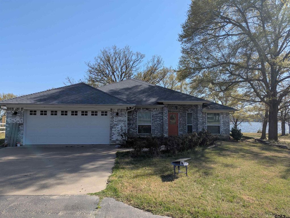 22812 coffee landing, Frankston, TX 75763