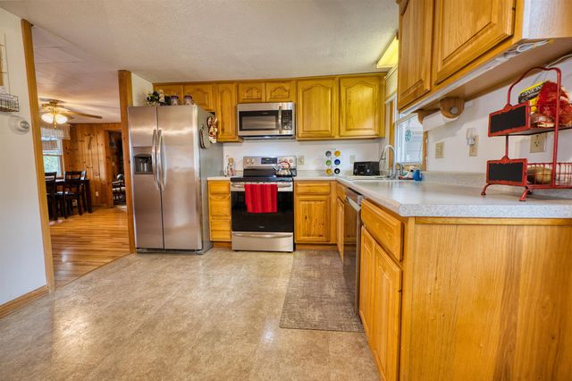 11 Abbott Lane, Ossipee, NH 03864