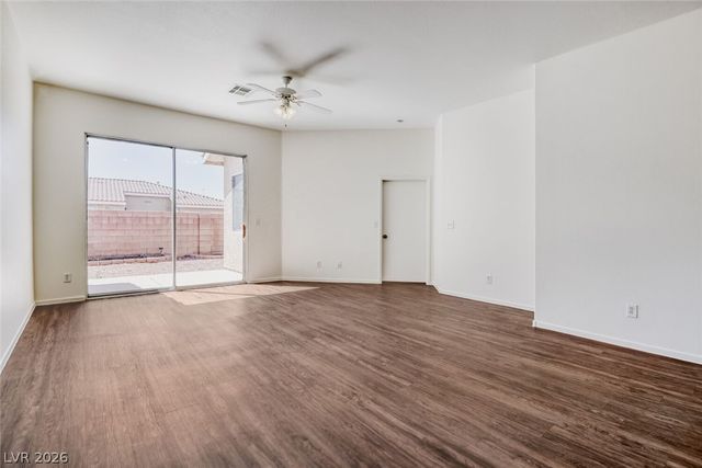 2849 Serenidad Drive, Las Vegas, NV 89123