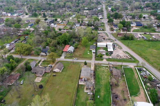 869 Wall Street, Houston, TX 77088