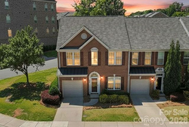 5938 Union Pacific Avenue, Charlotte, NC 28210