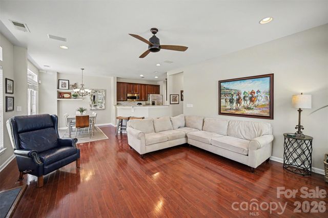 5938 Union Pacific Avenue, Charlotte, NC 28210