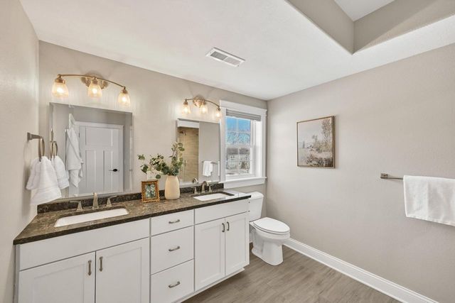 12312 W Donges Bay ROAD, Mequon, WI 53097