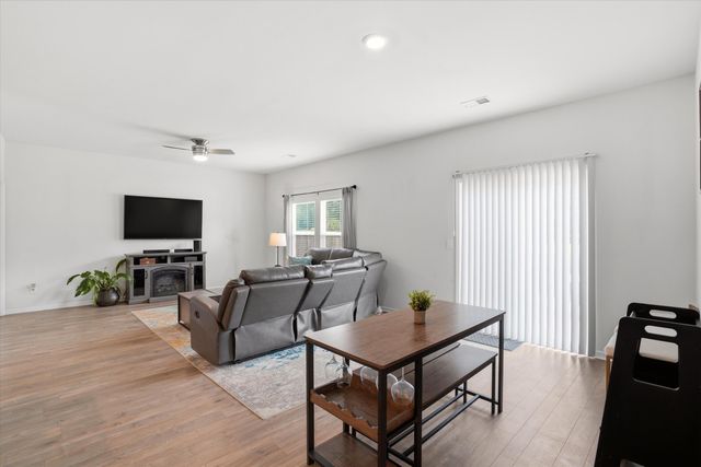 517 Spanish Wells Road, Summerville, SC 29486