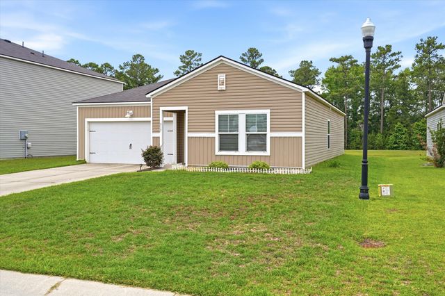 517 Spanish Wells Road, Summerville, SC 29486