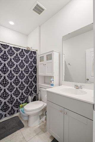 517 Spanish Wells Road, Summerville, SC 29486