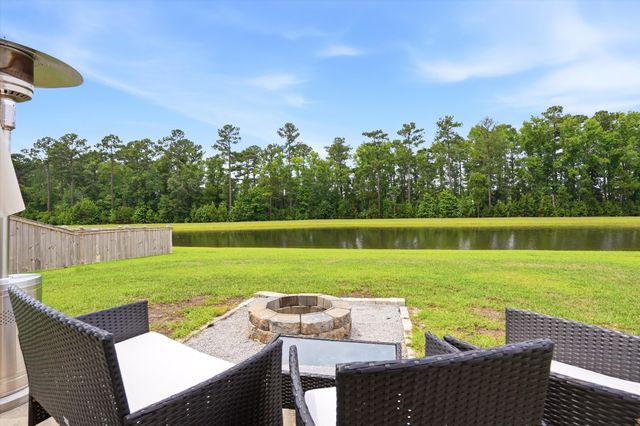 517 Spanish Wells Road, Summerville, SC 29486
