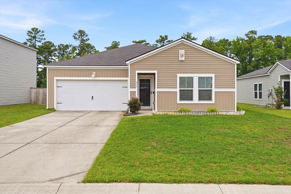 517 Spanish Wells Road, Summerville, SC 29486
