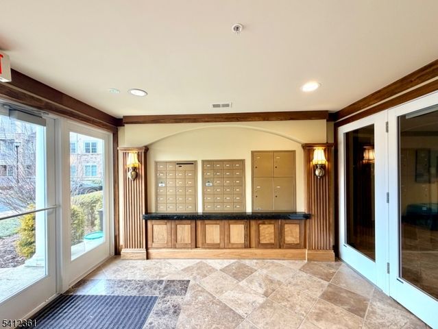 356 Victoria Drive, Bridgewater Twp., NJ 08807