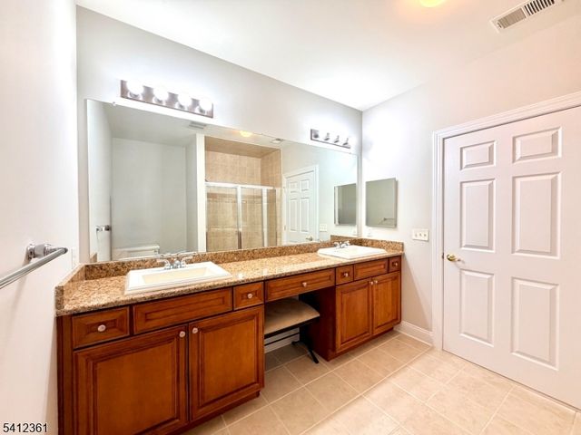 356 Victoria Drive, Bridgewater Twp., NJ 08807