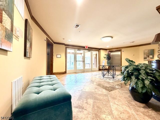 356 Victoria Drive, Bridgewater Twp., NJ 08807