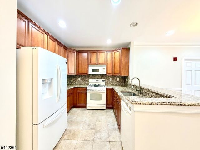 356 Victoria Drive, Bridgewater Twp., NJ 08807