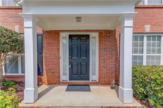 1840 Embassy Walk Lane, Lilburn, GA 30047