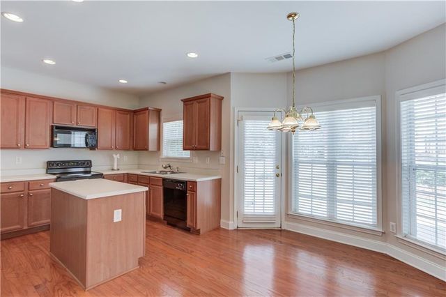 1840 Embassy Walk Lane, Lilburn, GA 30047