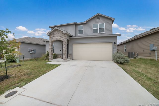 3223 Andromeda, Converse, TX 78109