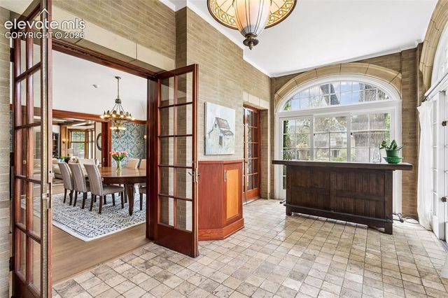 1600 N Cascade Avenue, Colorado Springs, CO 80907