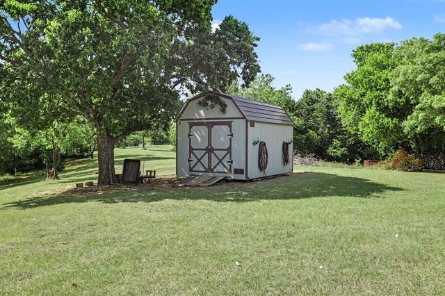 1211 E Rock Creek Road, Tuttle, OK 73089