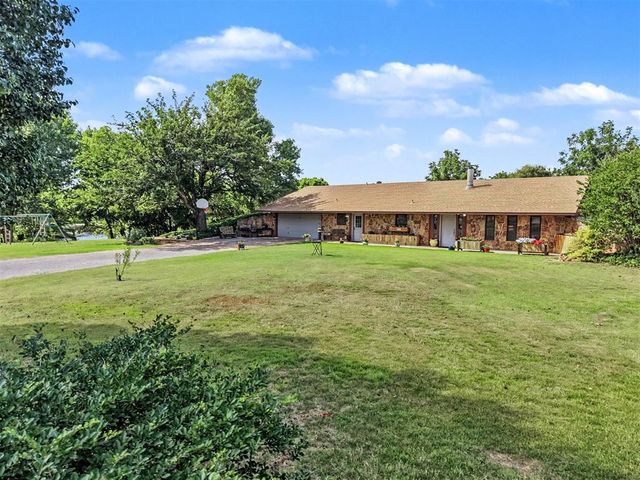 1211 E Rock Creek Road, Tuttle, OK 73089