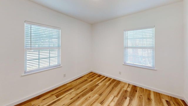 1202 Valley View Drive, Arlington, TX 76010