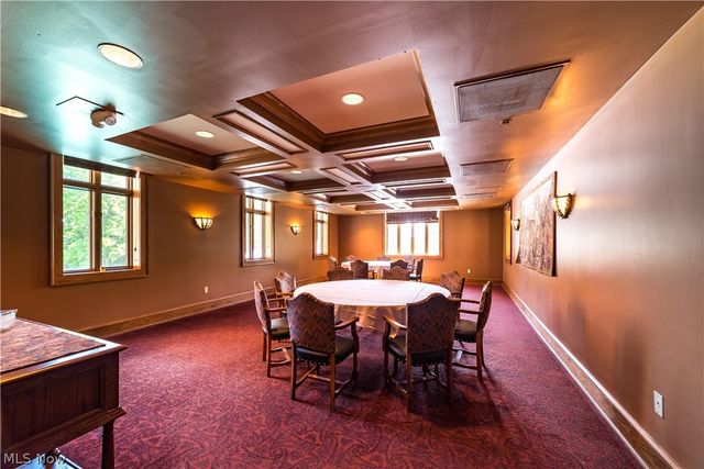 Armandale Avenue NW, Canton, OH 44718