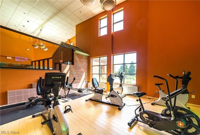 Armandale Avenue NW, Canton, OH 44718