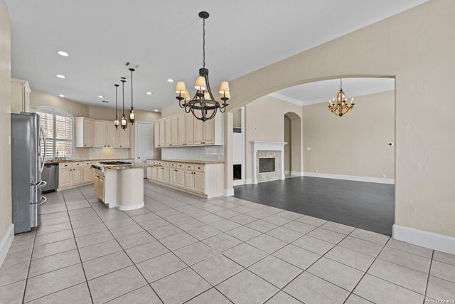 1814 PALMER VW, San Antonio, TX 78260