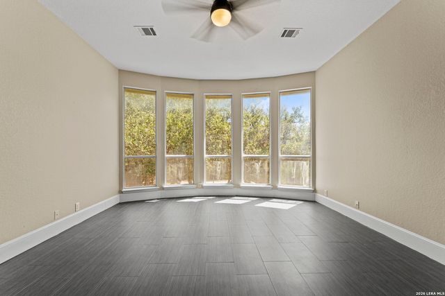 1814 PALMER VW, San Antonio, TX 78260