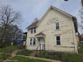306 Spruce St, City Of But Ne, PA 16001